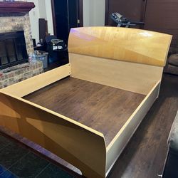 Alf Italia California King Bed Frame w/ Headboard