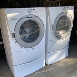 Washer/ Dryer 