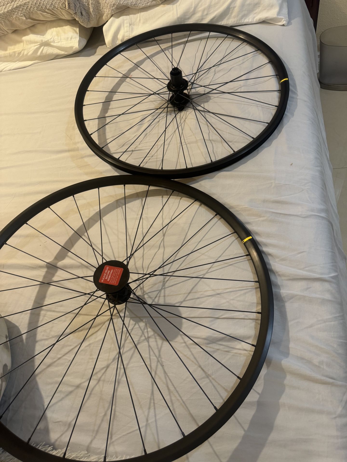 Mavic Open Disc Brake Wheel Set New Never Been Used Thru Axel