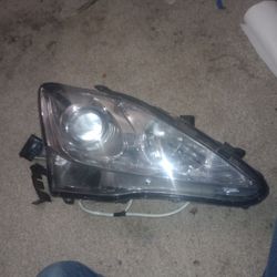 2006-08 Lexis Is250 Passenger Side Headlight 