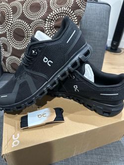QC Men’s Cloud 6