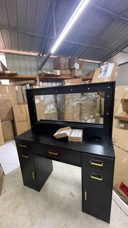 44.8" Black Vanity Table with Lighted Mirror, Charging Station & Storage