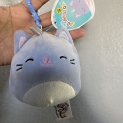 COURTNEY CATICORN CLIP SQUISHMALLOW 3.5” WITH TAG