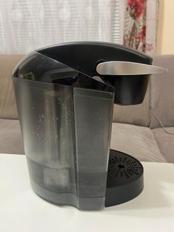 Keurig Single Serve Coffee Maker – Excellent Condition