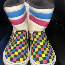 Kids Vans “Slip On w Socks” MTE Snow Boots Size 2
