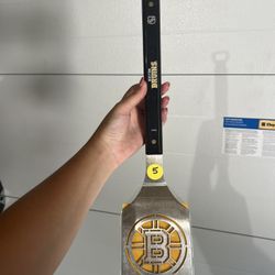 Bruins Spatula 