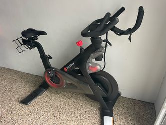 Peloton Indoor Exercise Bike