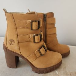 Timberland Woman's Boots US 8.5 $75 OBO