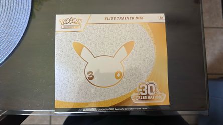 Pokemon 30th Celebration ETB