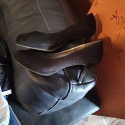 Gently Used Black Small Heel