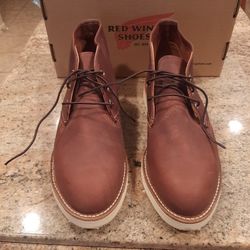 Red Wing Heritage Chukka Work Boot. Soft Toe. Size 11-1/2.  