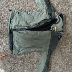 Eddie Bauer, Spring & Fall jacket, Gore-Tex, Green In Color, Size M