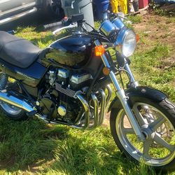 1998 Honda nighthawk motorcycle
