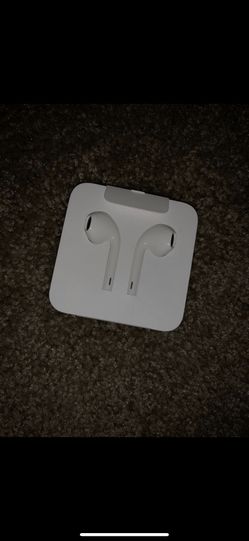 Headphones apple