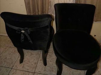 Vanity chairs