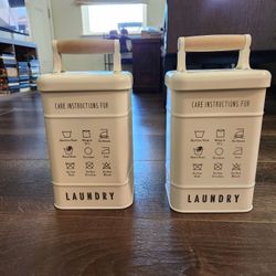 10" tall set of 2 Better Homes And Gardens Small Laundry Detergent/Pod Holder, Carbon Steel, good condition 