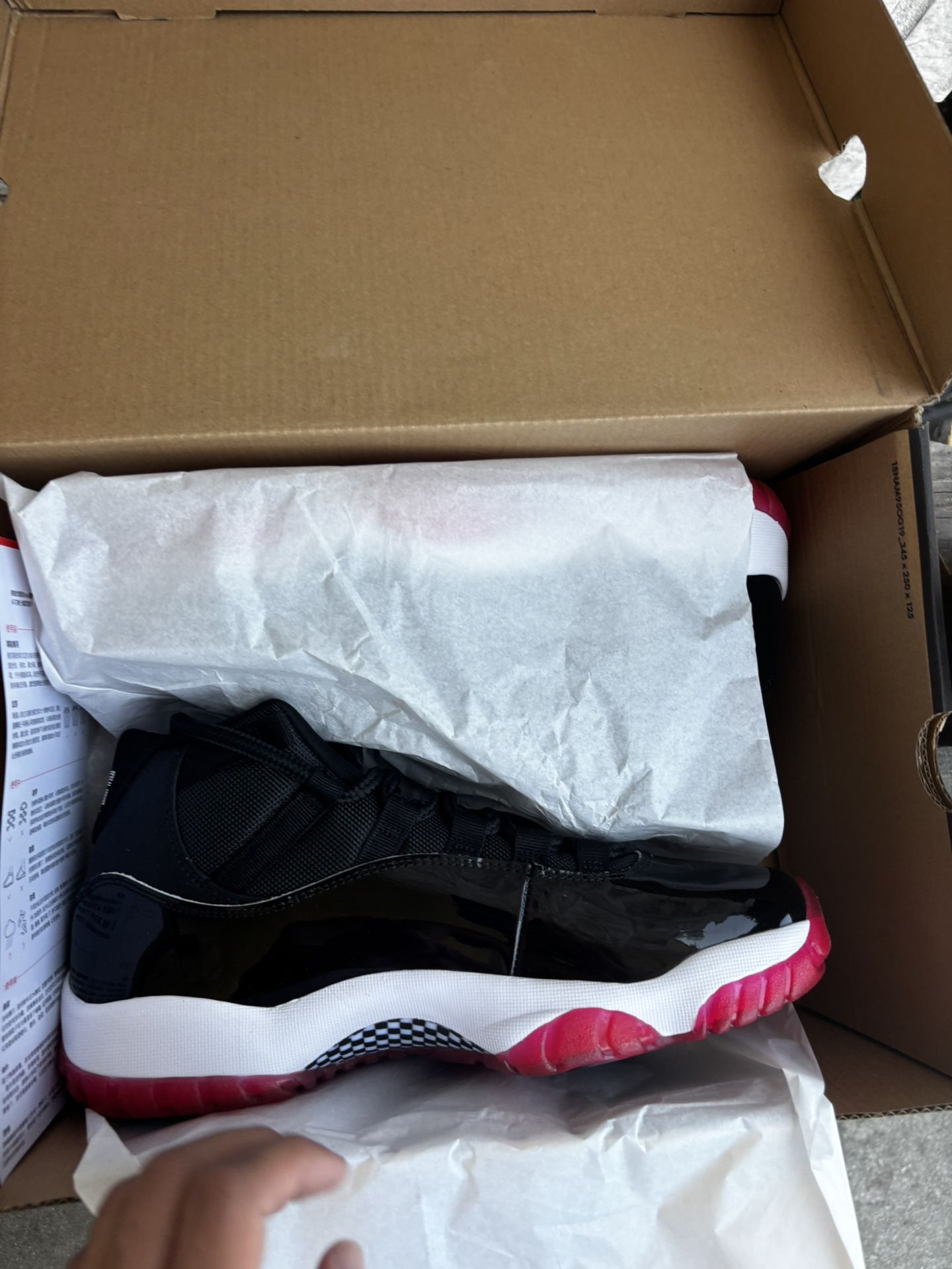 Jordan 11 Bred Size 10