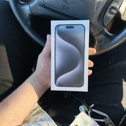 iPhone 15 Promax  512 Gigs Verizon