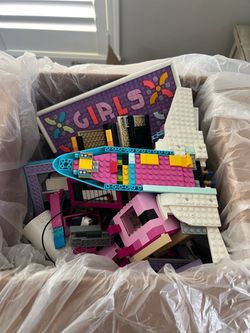 Bulk of Legos - 11 lbs