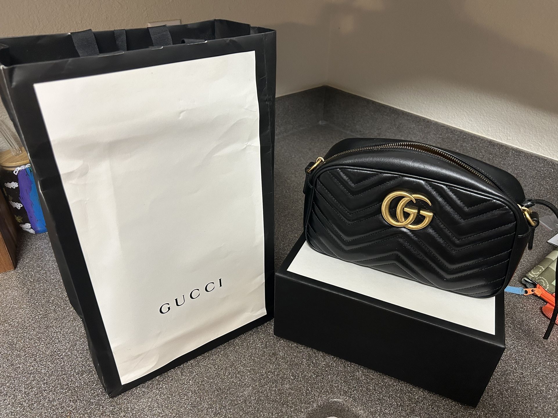 Gucci Marmont Small  Bag