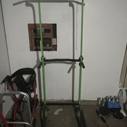 Pull Up And Dip Rack