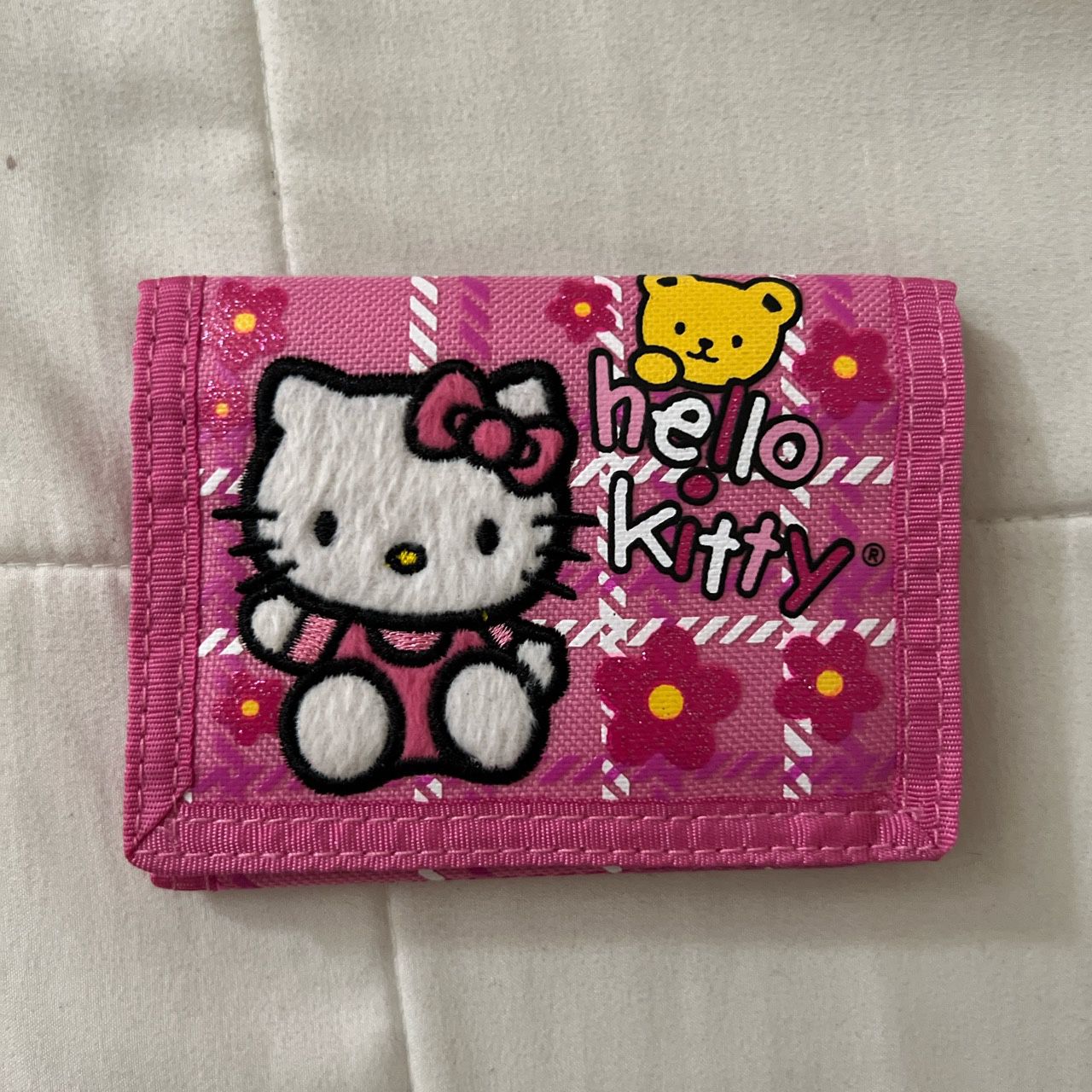 pink velcro hello kitty wallet brand new with tags