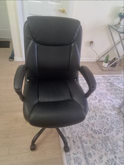 Office desk chair