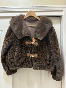 New Leopard Print Faux Fur Cropped Jacket with Oversized Collar