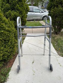 Drive Medical deluxe two-button folding walker