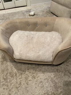 Frontgate Pet Bed Couch- Brand New Never Used 