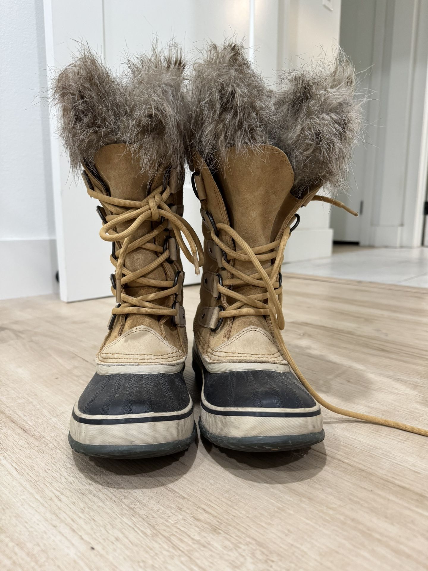 SOREL Waterproof Joan Of Arctic Boots Size 5 Women’s 
