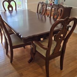 Wood Extendable Dining Table with 6 Chairs (Transportation  Covered)