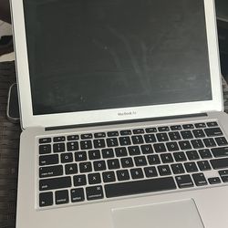 MacBook