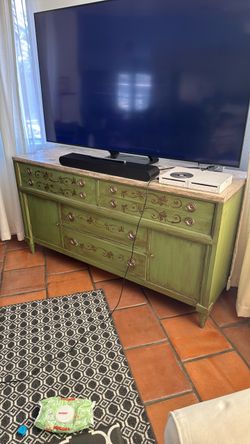 Green antique handpainted wood dresser