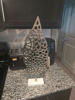 Accent Piece 22"H