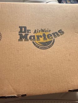 Dr Martens boots, kids size C10