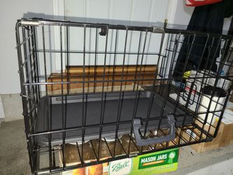 Small Black Wire Dog/Cat  Crate with Tray