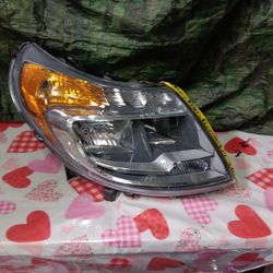2014-19 Dodge Ram Promaster Right Headlight 