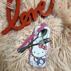 Hello Kitty Utensil Set