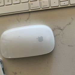 Apple Mouse And keyboard, Slightly Used