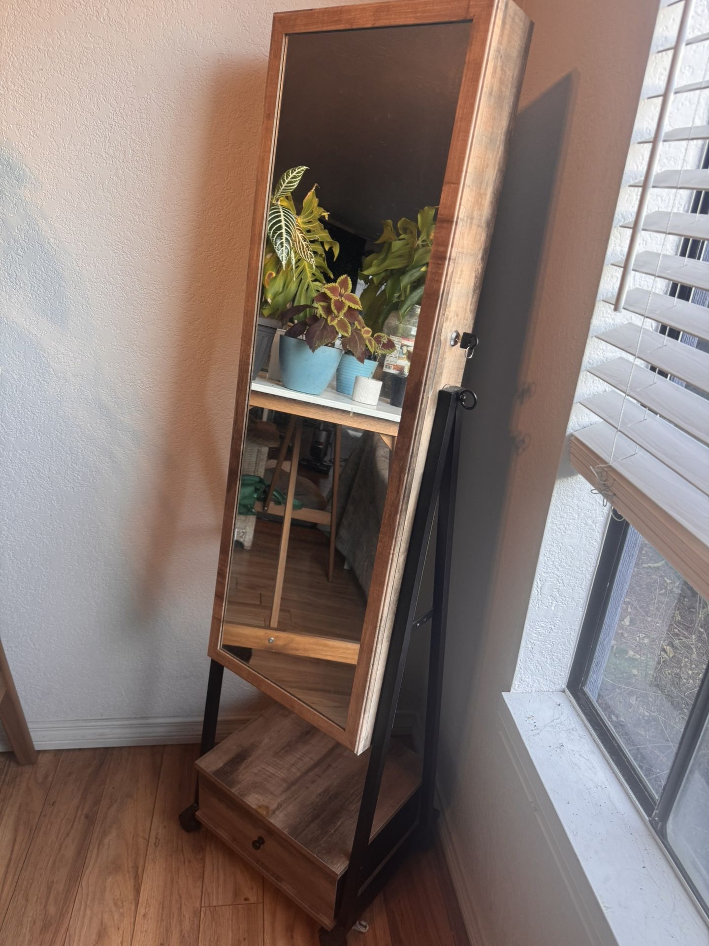 Standing Mirror - Jewelry Armoire