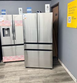 ❣️ Samsung Bespoke 23 Cu Ft Counter Depth Four Door Refrigerator With Inner Beverage Center - Stainless Steel ❣️