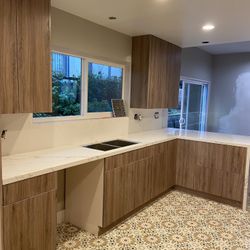 Cabinets and Countertops Installation