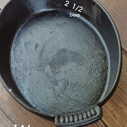 Cast iron baking dish 
