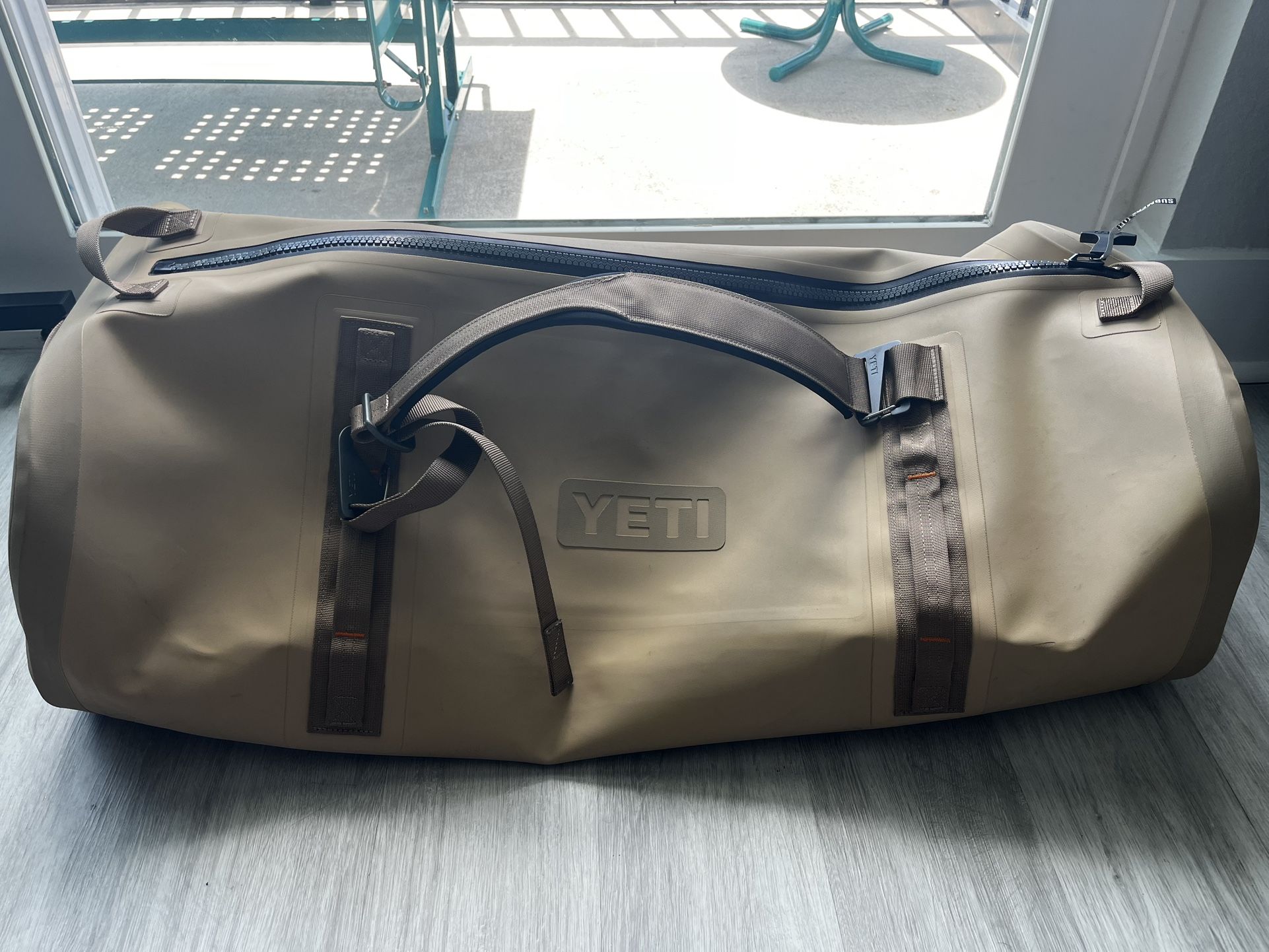 Yeti panga 100 Waterproof/submersible Duffle