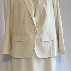 Winter White_Cream  Size 16 Plus