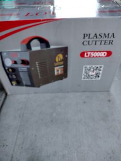 Lotos LT5000D 50-Amp Plasma Cutter