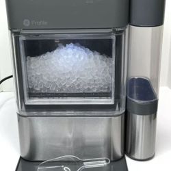 GE Profile Opal 2.0 Countertop/Portable Nugget Ice Maker/Machine w/Side Tank  Lightly used!  This GE Profile Opal 2.0 Countertop Ice Maker is a must-h