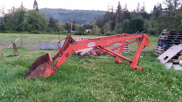 Tractor bucket for Sale in Arlington, WA - OfferUp