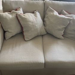 EVIE PEARL Loveseat BEST OFFER 